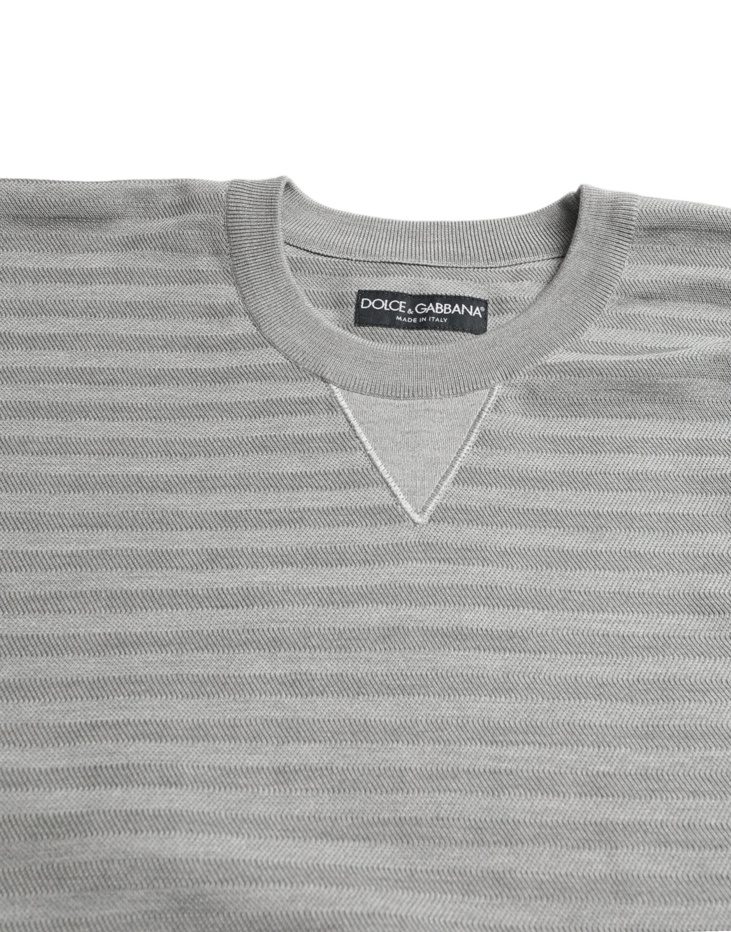 سترة صوفية من الحرير بياقة دائرية رمادية من دولتشي آند غابانا