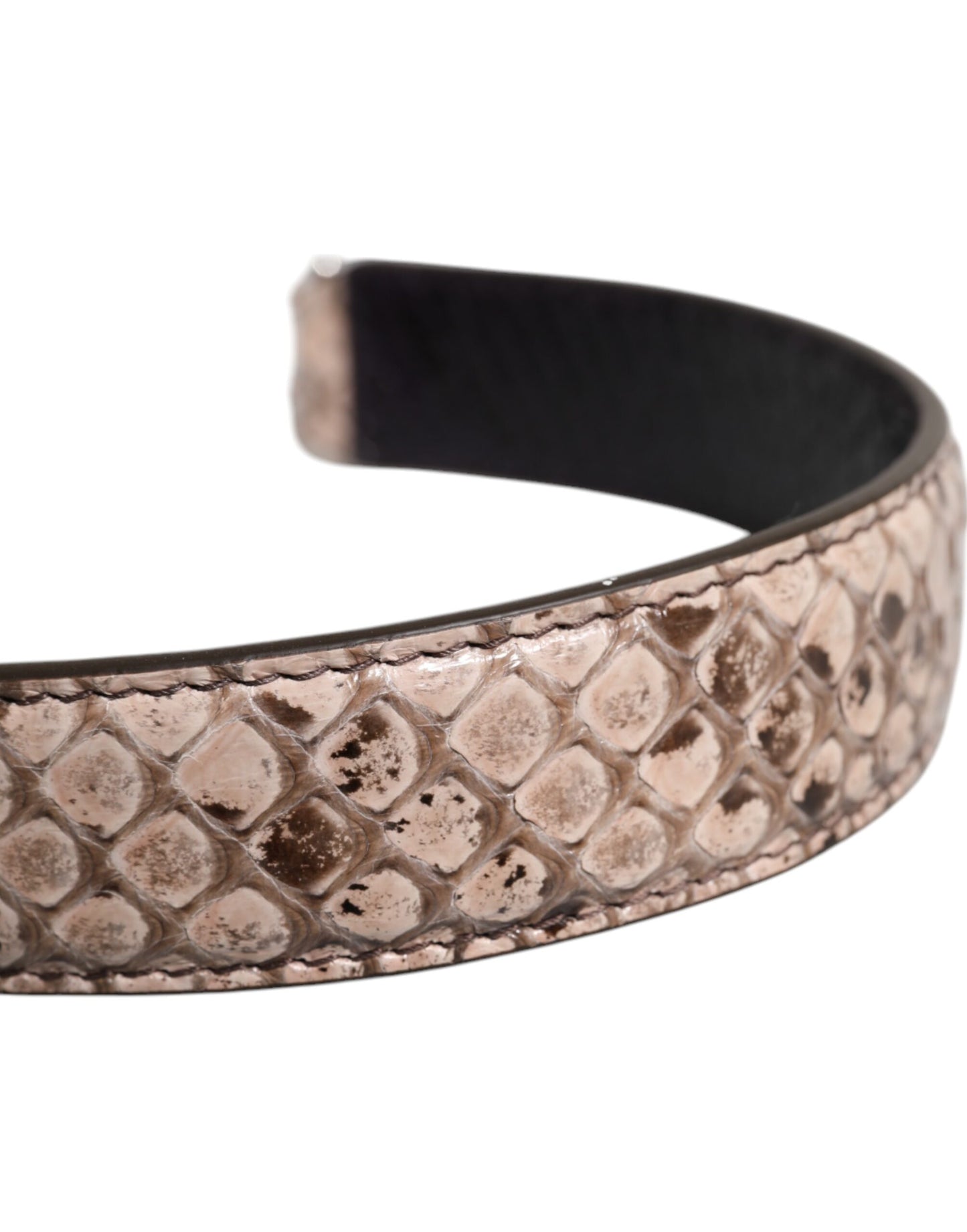 حقيبة دولتشي آند غابانا من الجلد الطبيعي باللون الأسود الكريمي مع حزام كتف