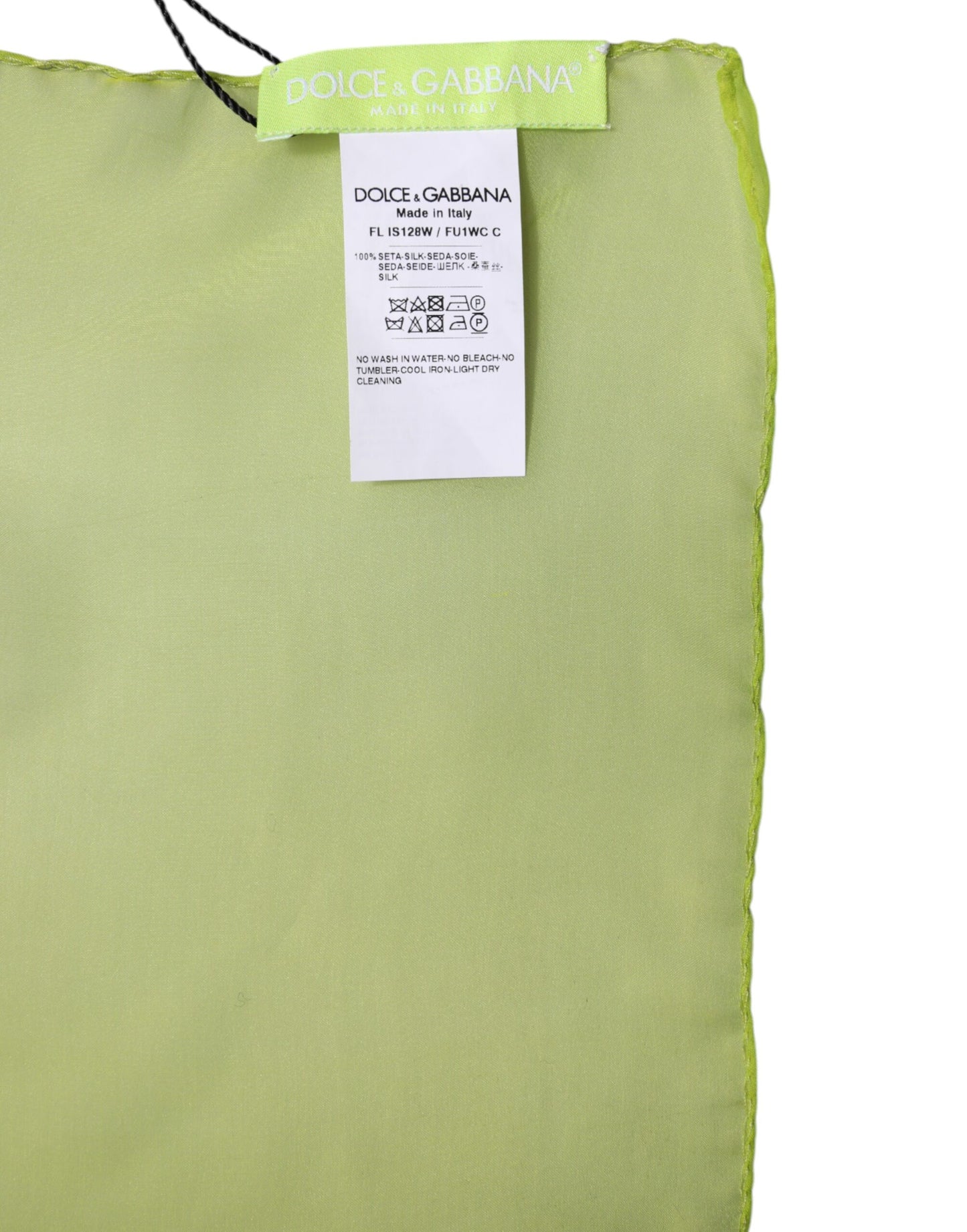 وشاح دولتشي آند غابانا المستطيل من الحرير الأخضر لتدفئة الرقبة