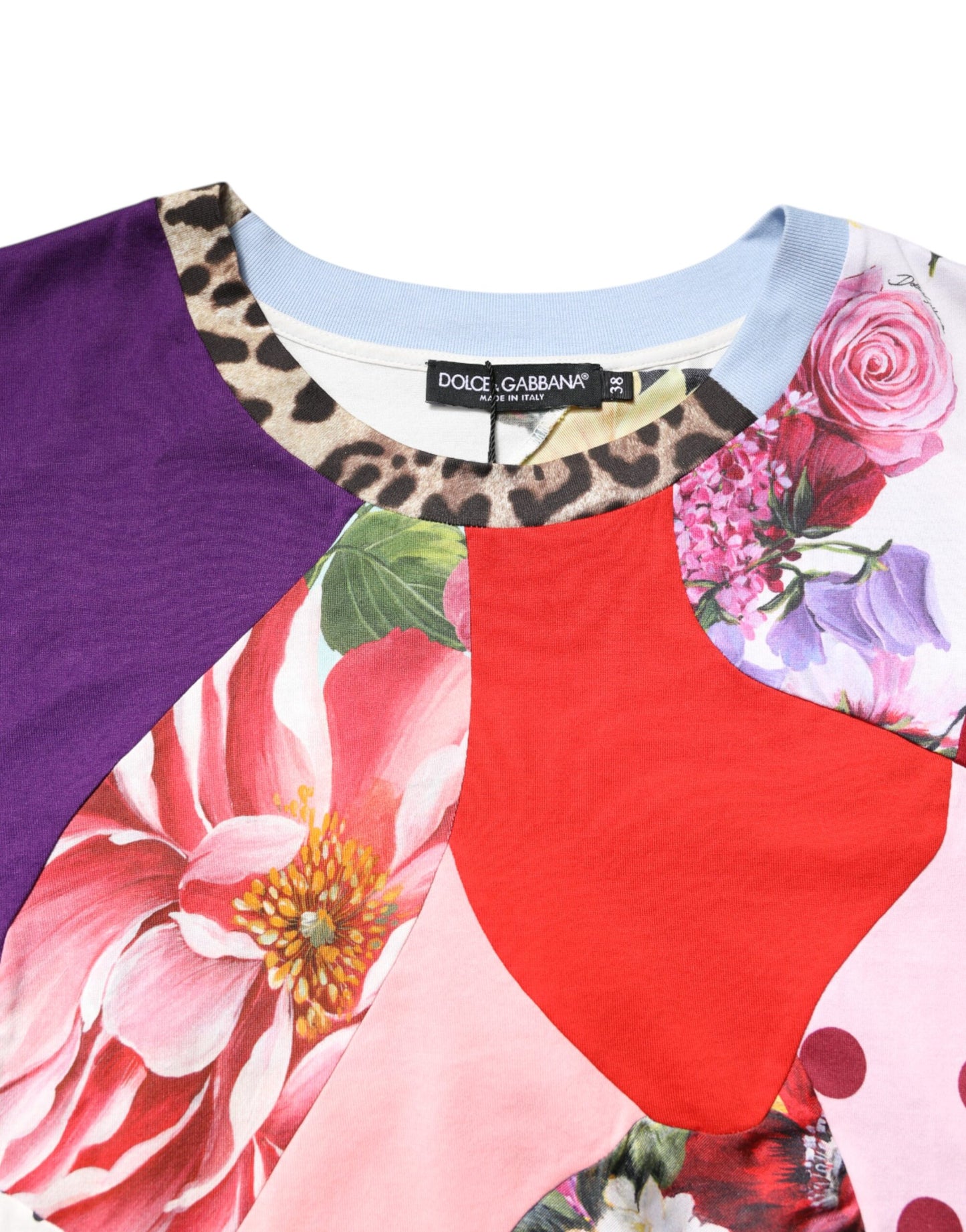 بلوزة دولتشي آند غابانا متعددة الألوان بأكمام قصيرة