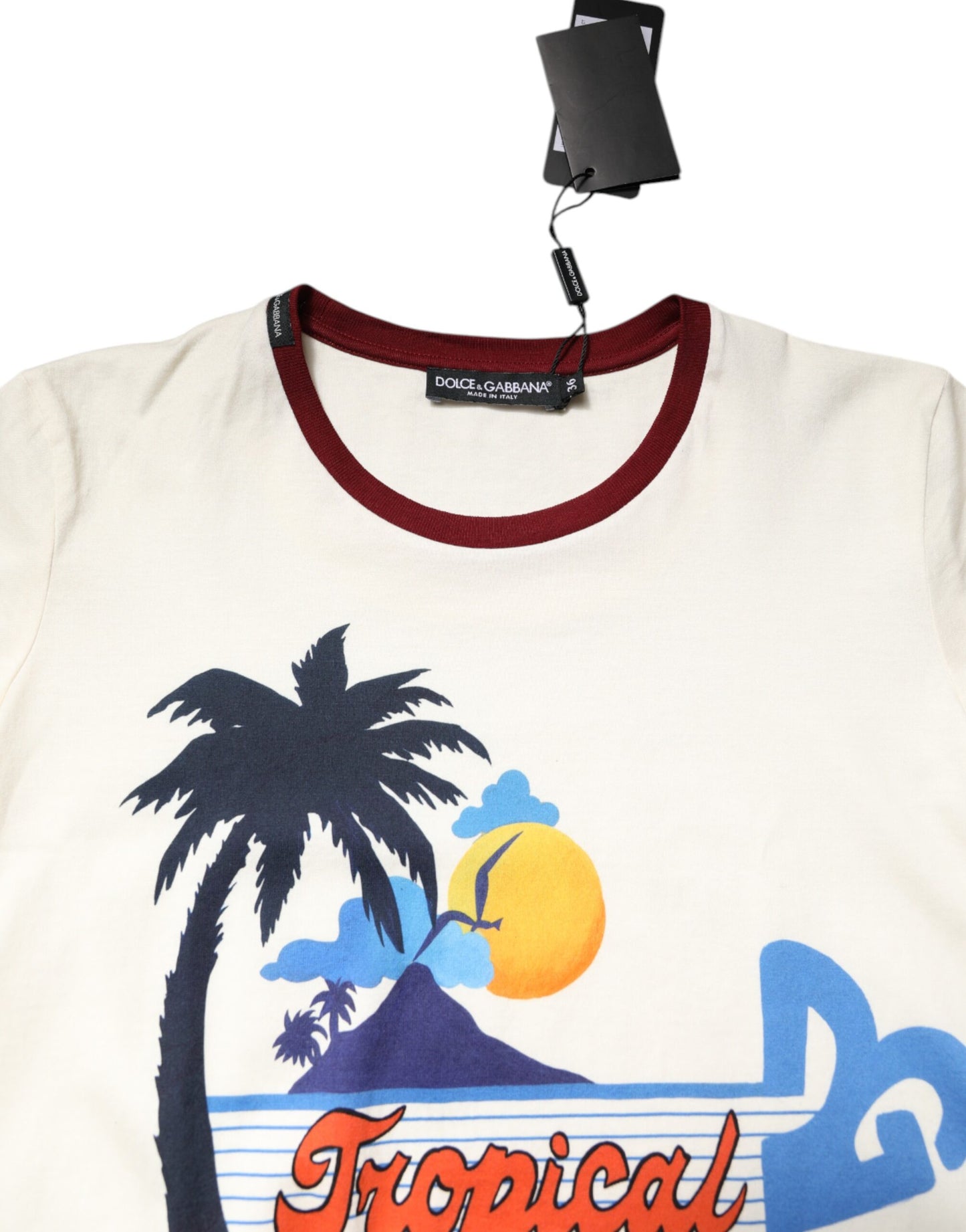 تيشيرت دولتشي آند غابانا أبيض قطني مطبوع بأكمام قصيرة