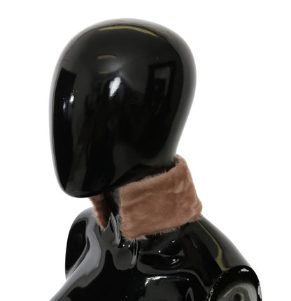 وشاح من جلد الحملان بياقة من الفرو البيج من دولتشي آند غابانا