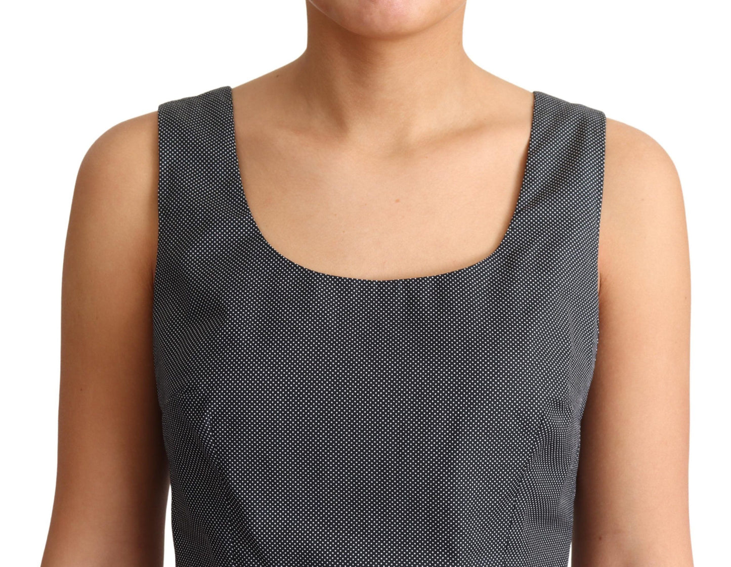 فستان دولتشي آند غابانا الأسود المنقط من القطن بقصة حرف A