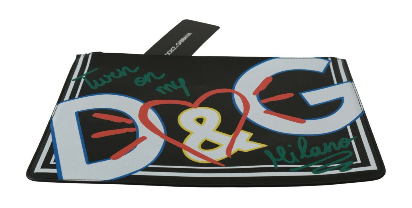 محفظة دولتشي آند غابانا الجلدية السوداء بطبعة DG للرجال بسحاب