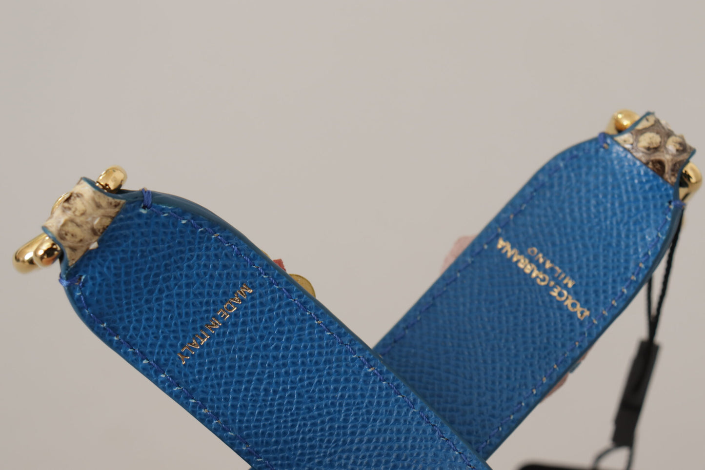 حقيبة دولتشي آند غابانا بحزام كتف مرصع بالزهور من جلد الثعبان البيج