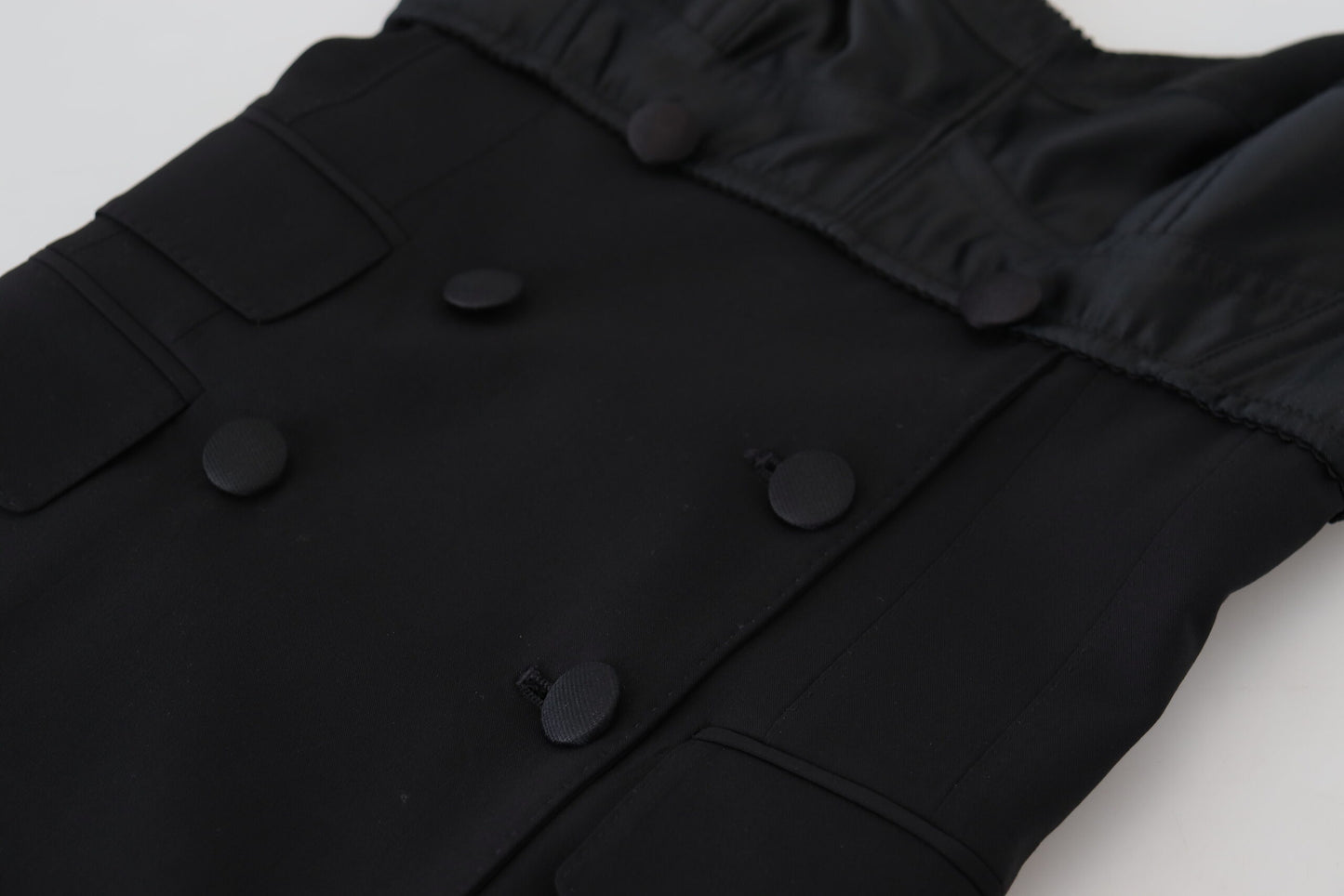 فستان دولتشي آند غابانا قصير من الصوف الأسود المرن