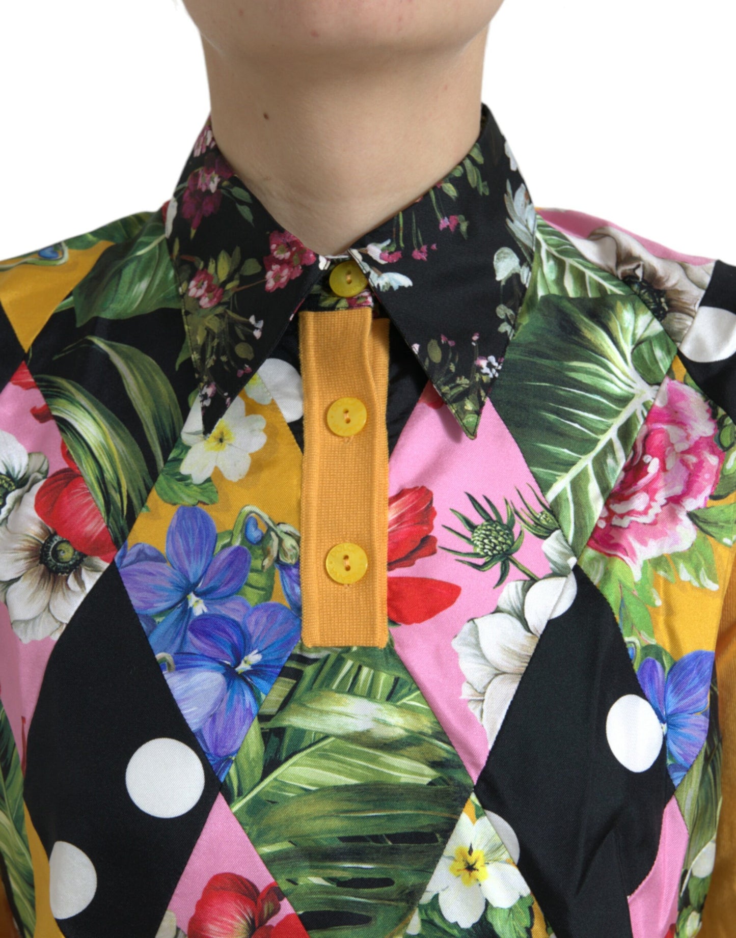 سترة هنلي من الكشمير متعدد الألوان من دولتشي آند غابانا