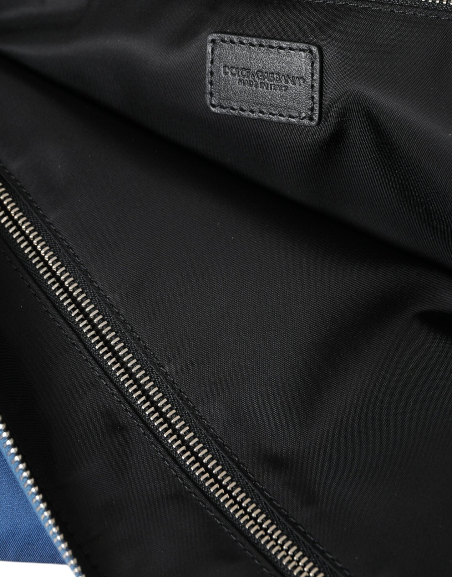 حقيبة كلاتش رجالية من النايلون بطبعة DG Milano باللون الأزرق من Dolce &amp; Gabbana