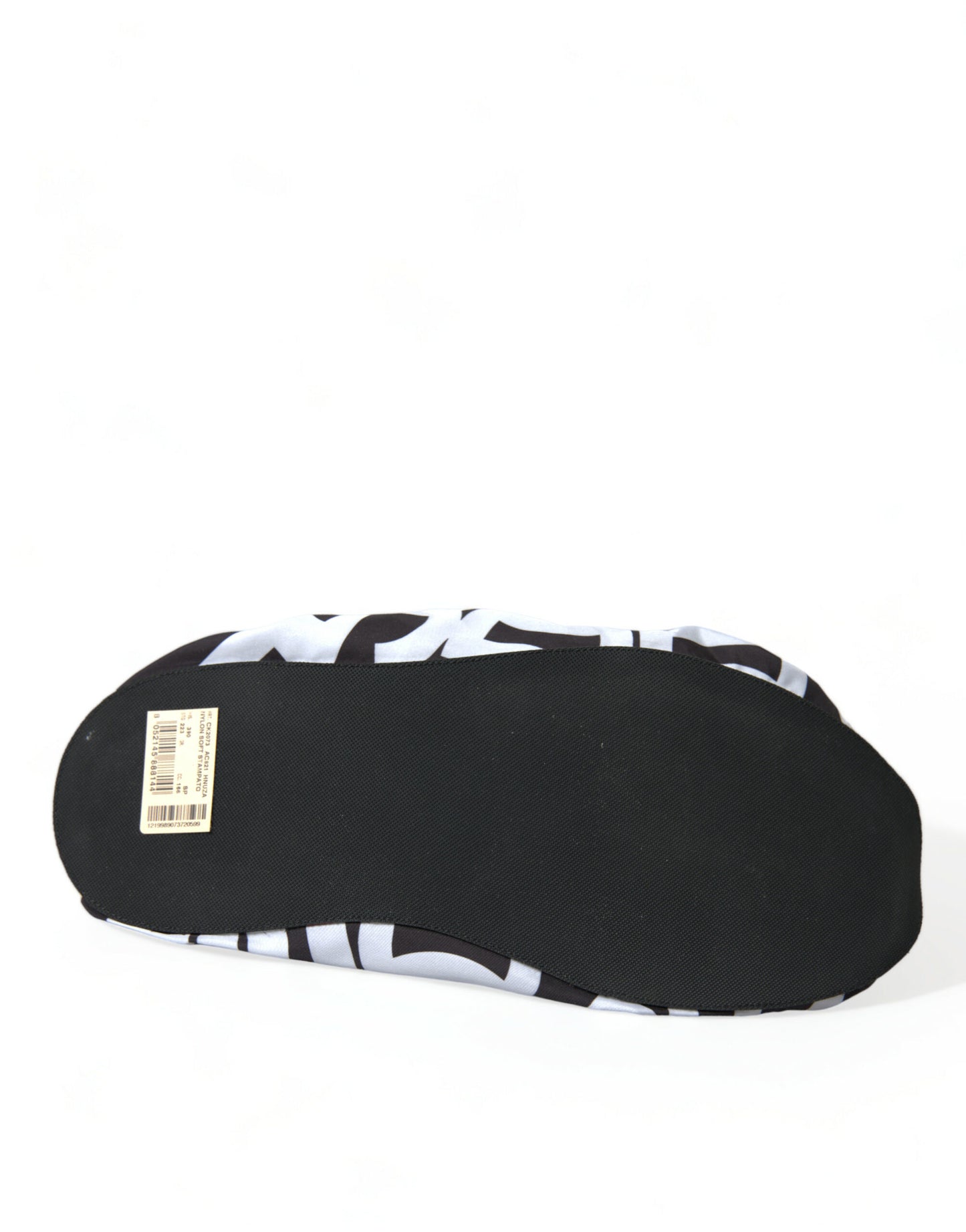 حذاء مسطح سهل الارتداء من النايلون مطبوع عليه شعار دولتشي آند غابانا باللون الأبيض