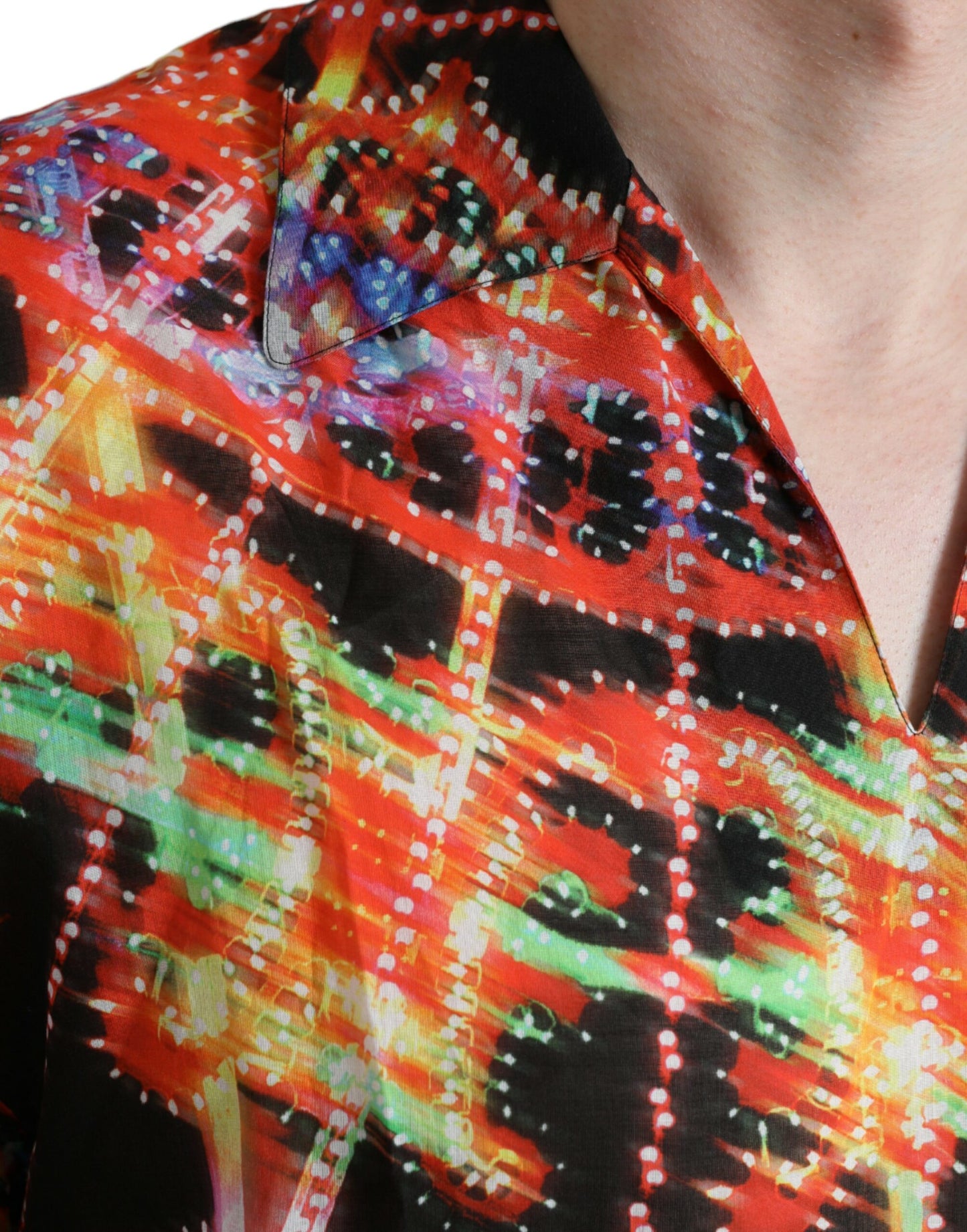 تي شيرت من القطن بطبعة لوميناري متعدد الألوان من دولتشي آند غابانا