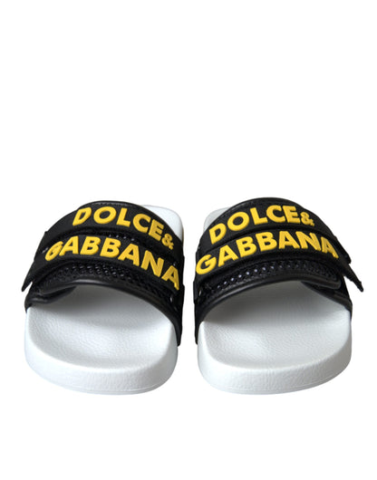أحذية دولتشي آند غابانا بيضاء وسوداء بشعار ملابس الشاطئ، أحذية مسطحة، صنادل