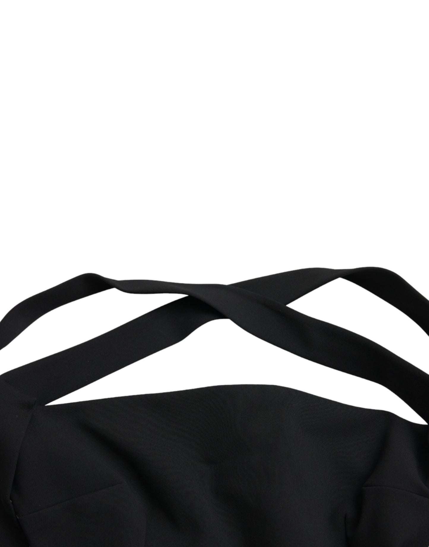 فستان دولتشي آند غابانا أسود بأكمام طويلة وقصة ضيقة