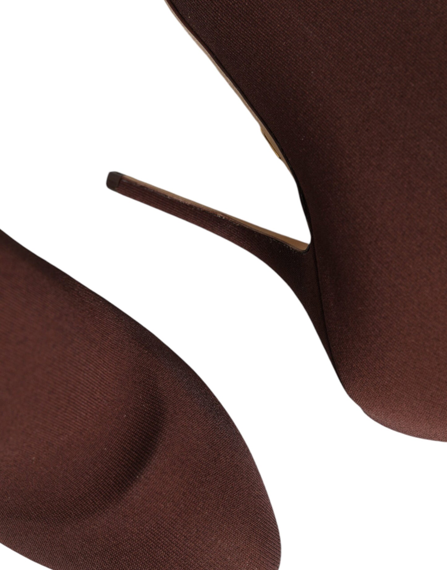 حذاء دولتشي آند غابانا بني بكعب ستيليتو وجوارب وحذاء بكعب عالٍ