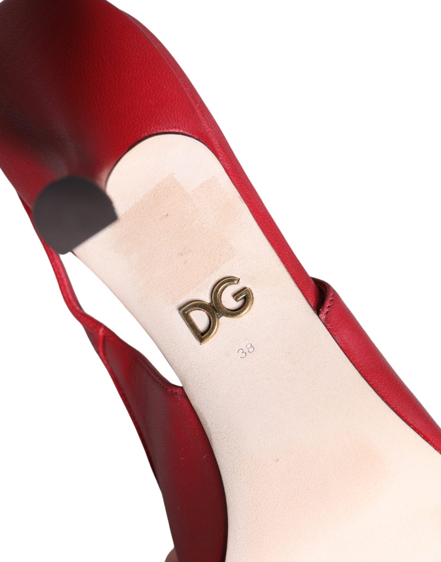 حذاء دولتشي آند غابانا الأحمر بكعب عالٍ من الجلد