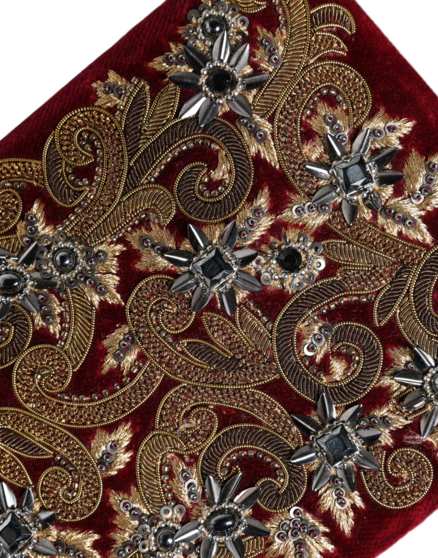 حقيبة كلاتش دولتشي آند غابانا ريد فيلفيت بإطار ذهبي للحفلات المسائية