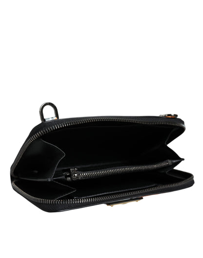 حقيبة كروس بودي من دولتشي آند غابانا، مصنوعة من الجلد متعدد الألوان ومزينة بنقشة مموهة