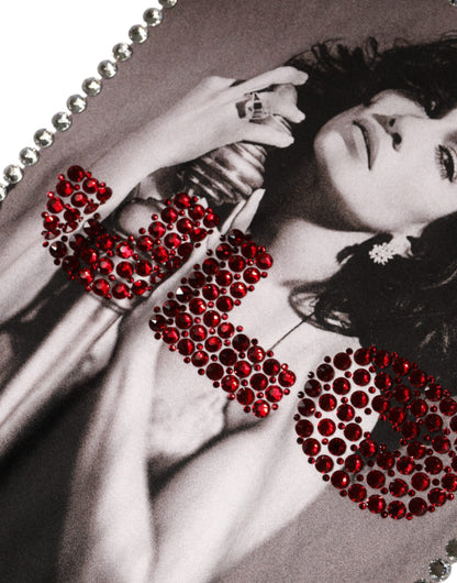 تي شيرت دولتشي آند غابانا أبيض مطبوع مزين بفتحة رقبة كريستالية