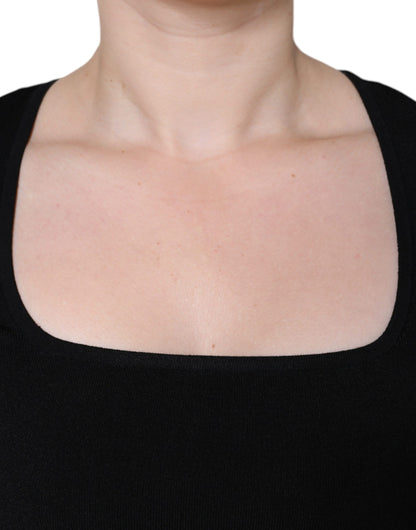 بلوزة دولتشي آند غابانا سوداء بأكمام طويلة ورقبة مربعة