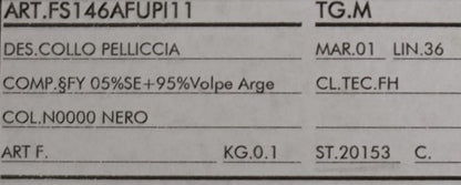 وشاح من فرو الثعلب الأسود والفضي من دولتشي آند غابانا