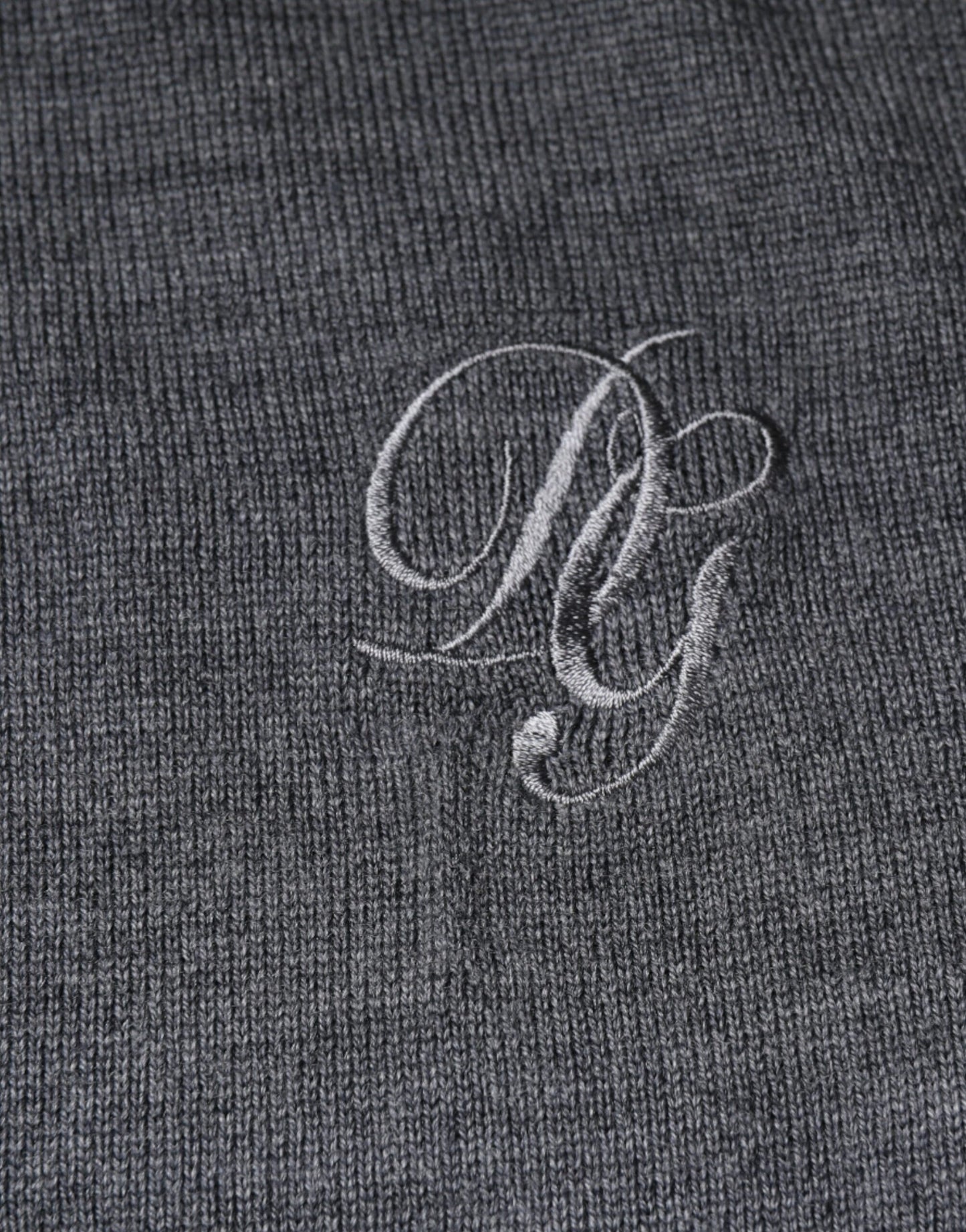 سترة دولتشي آند غابانا صوفية رمادية داكنة برقبة دائرية