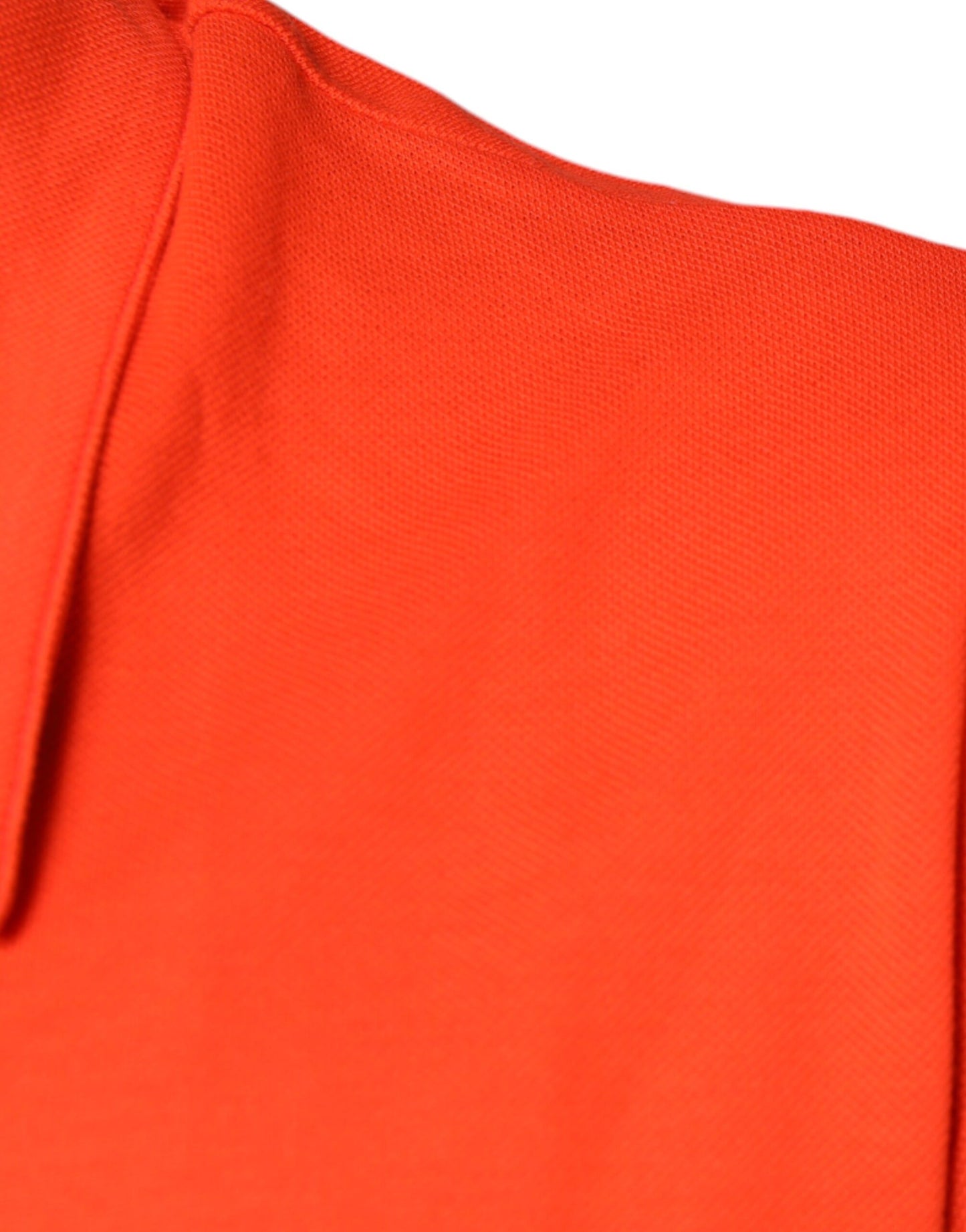 قميص بولو كاجوال بأزرار من القطن باللون البرتقالي من دولتشي آند غابانا