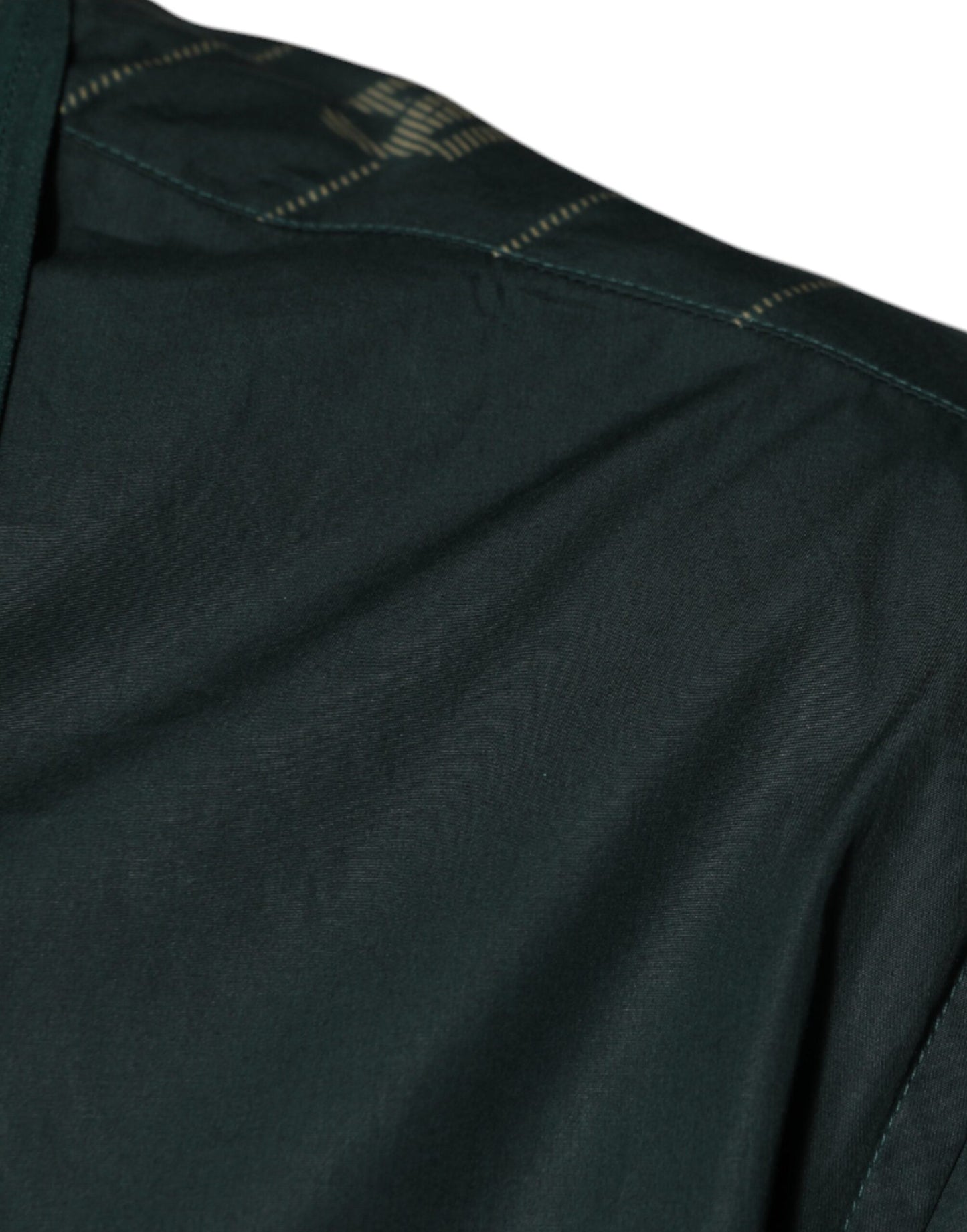 قميص مارتيني كاجوال بأكمام طويلة وشعار دولتشي آند غابانا الأخضر