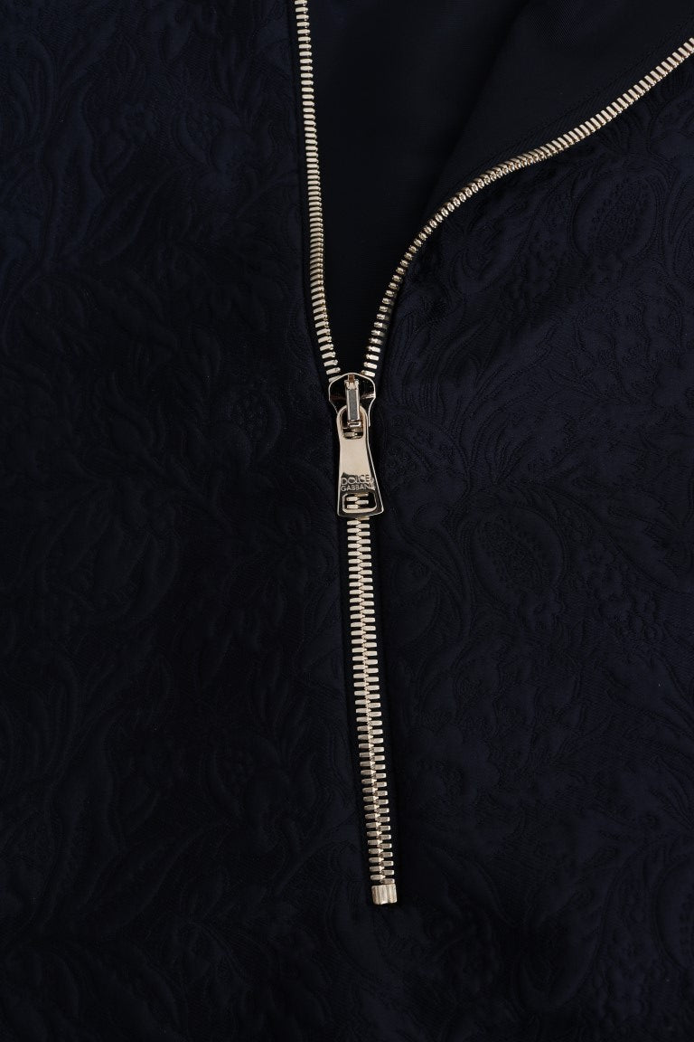 سترة دولتشي آند غابانا السوداء بقلنسوة من الكريستال بتصميم حكاية خرافية