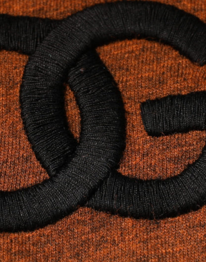 تي شيرت دولتشي آند غابانا بني بشعار DG من القطن برقبة دائرية