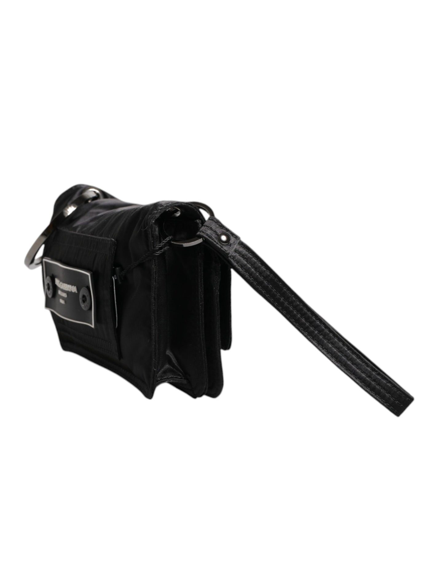 حقيبة كروس بودي من دولتشي آند غابانا، مصنوعة من القماش الأسود، بشعار ثنائي الاتجاه