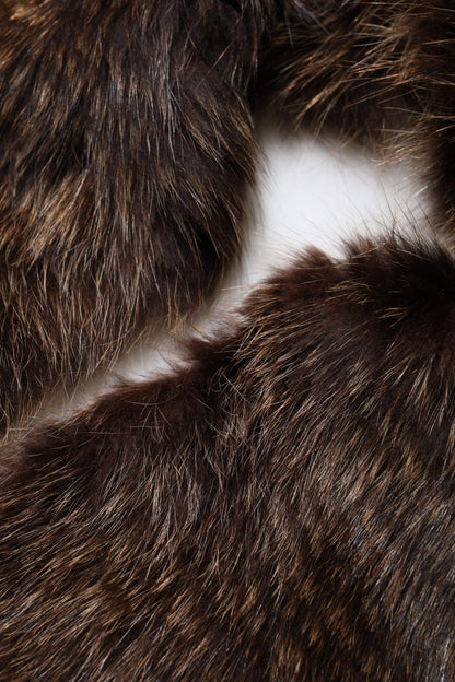 وشاح شتوي دافئ للرقبة من فرو الراكون البني من دولتشي آند غابانا