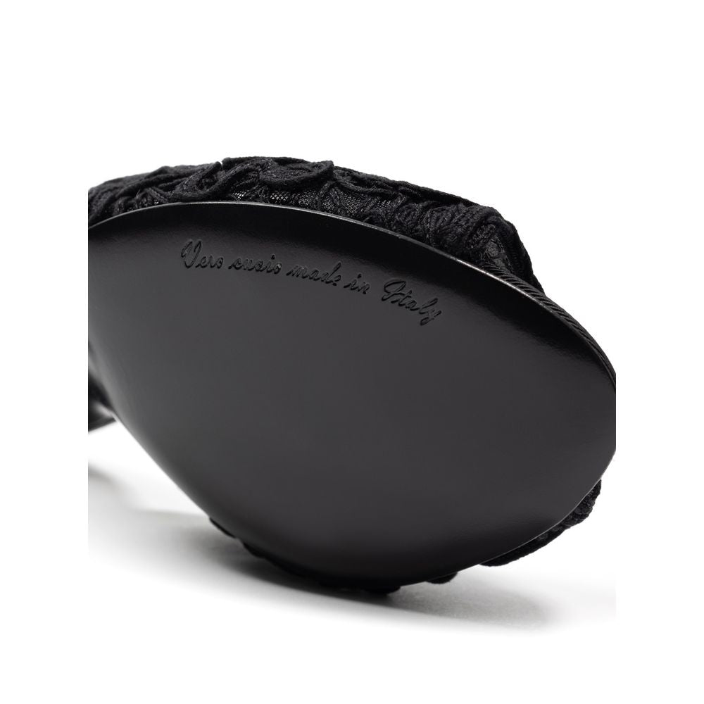 حذاء دولتشي آند غابانا الأسود القطني