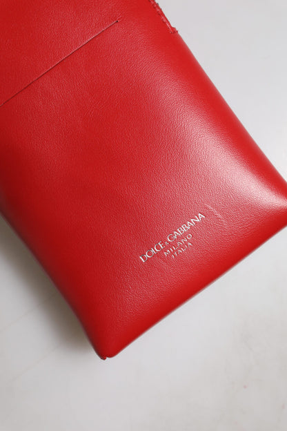 حقيبة دولتشي آند غابانا الجلدية الحمراء مع حزام هاتف وحقيبة كروس بودي وحزام للرقبة