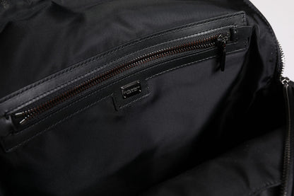 حقيبة ظهر رجالية من دولتشي آند غابانا بطبعة جلد النمر متعددة الألوان ولوحة شعار DG