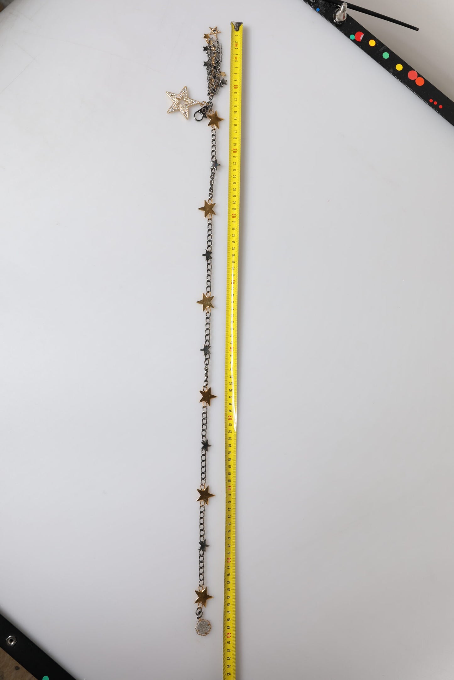 حزام خصر مزين بالفضة والذهب والنحاس من دولتشي آند غابانا