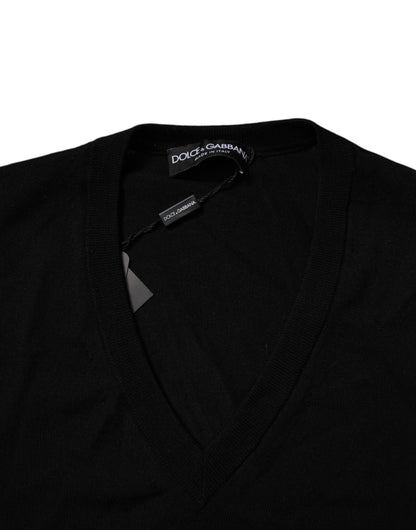 سترة دولتشي آند غابانا سوداء مموهة بفتحة رقبة على شكل حرف V