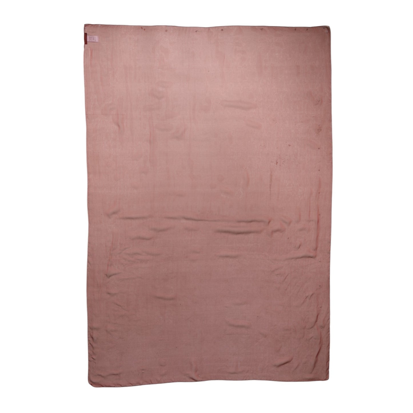 وشاح دولتشي آند غابانا الأحمر الحريري المستطيل للنساء