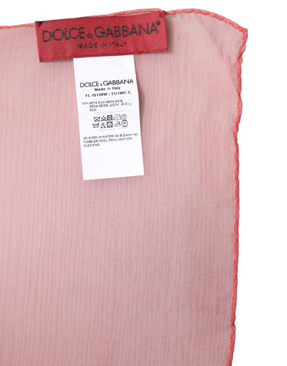 وشاح نسائي مستطيل من الحرير الوردي من دولتشي آند غابانا