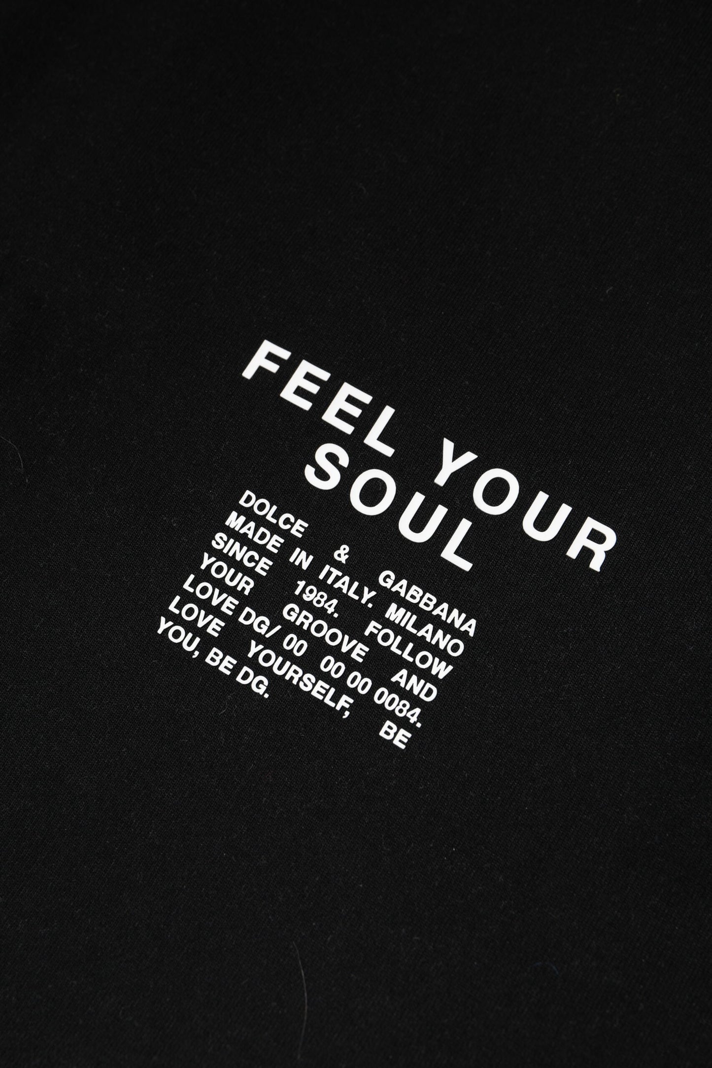 سترة دولتشي آند غابانا سوداء من القطن المحبوك بشعار