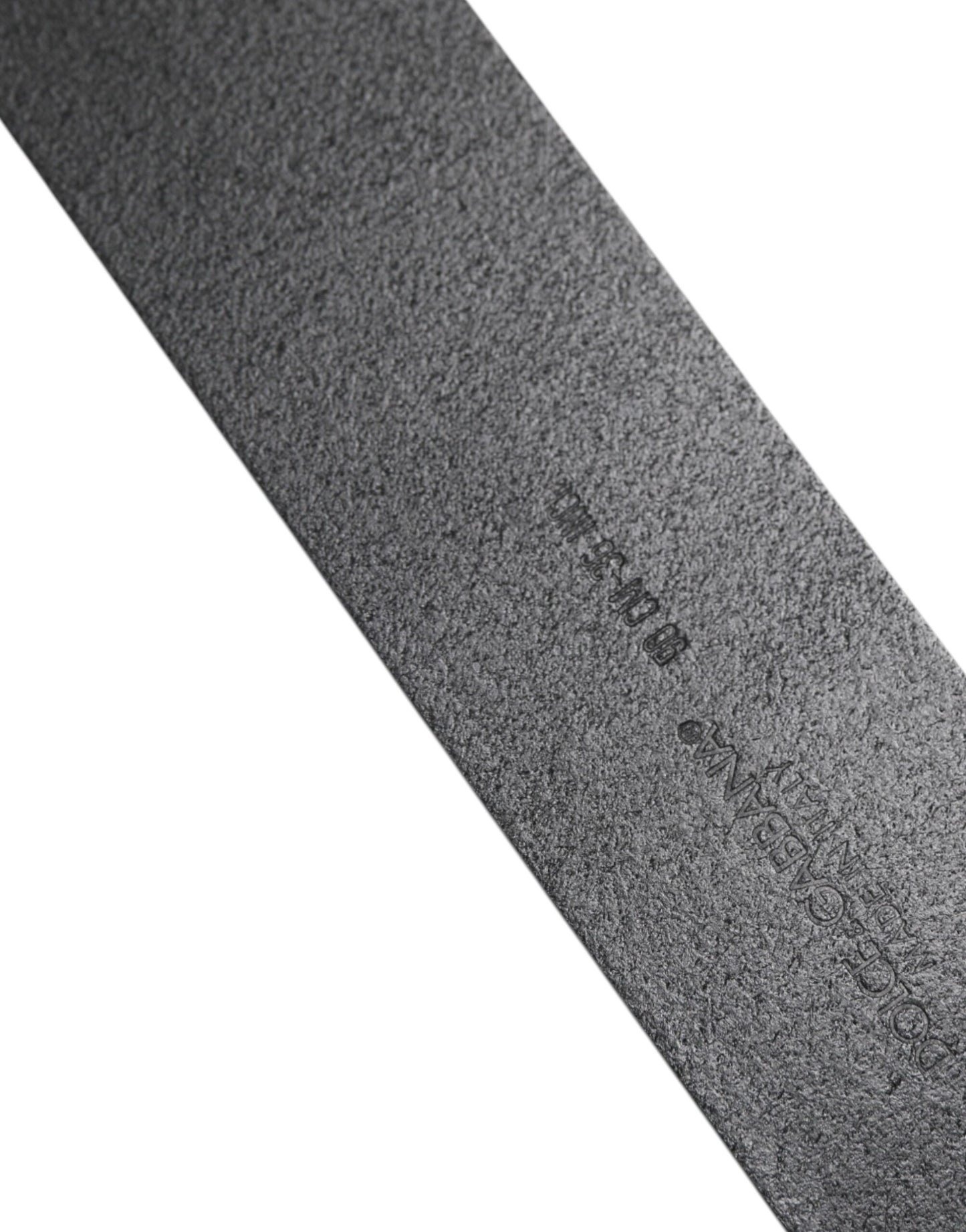 حزام دولتشي آند غابانا الكلاسيكي المصنوع من الجلد الأسود بمشبك معدني