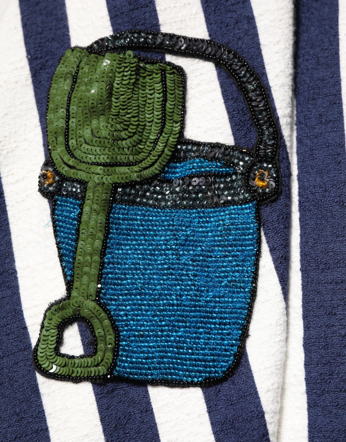 فستان دولتشي آند غابانا أزرق أبيض مخطط مطرز على شكل حرف A