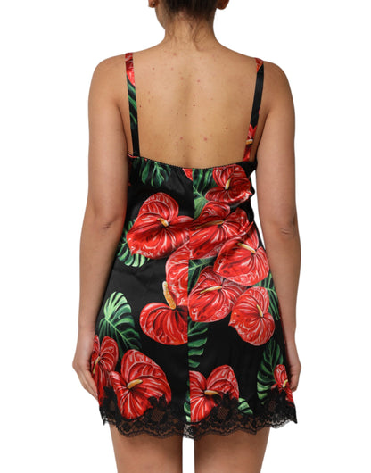 فستان لانجري شيميز دولتشي آند غابانا أسود مزين بدانتيل مزهر