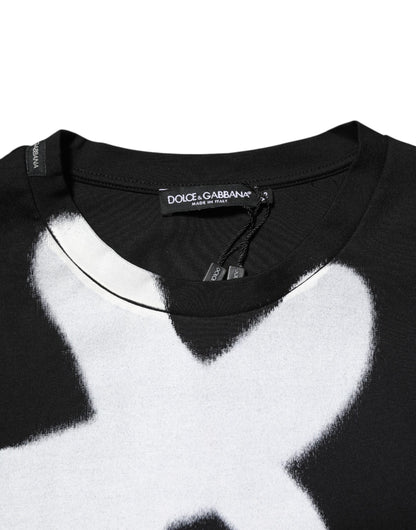 تي شيرت دولتشي آند غابانا أسود من القطن بأكمام قصيرة وشعار DG مطبوع عليه جرافيتي