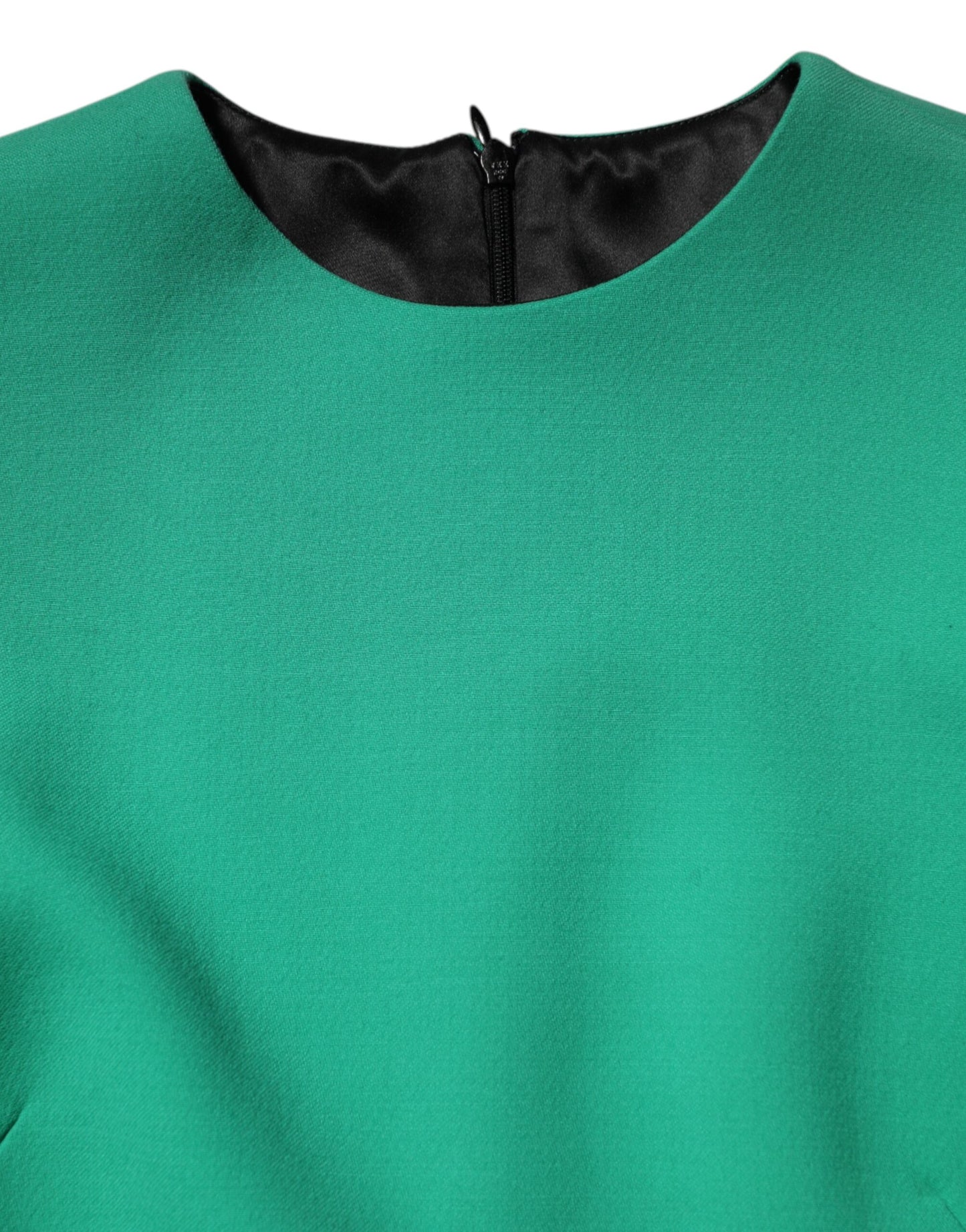 فستان دولتشي آند غابانا الأخضر المصنوع من الفيسكوز والأسيتات بأكمام طويلة