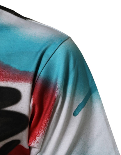 تي شيرت دولتشي آند غابانا أبيض بطبعة جرافيتي وأكمام قصيرة وياقة دائرية