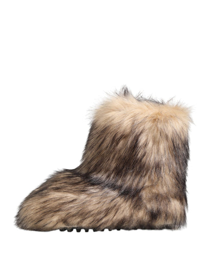 حذاء رجالي قصير من دولتشي آند غابانا مصنوع من فرو صناعي بني للتزلج