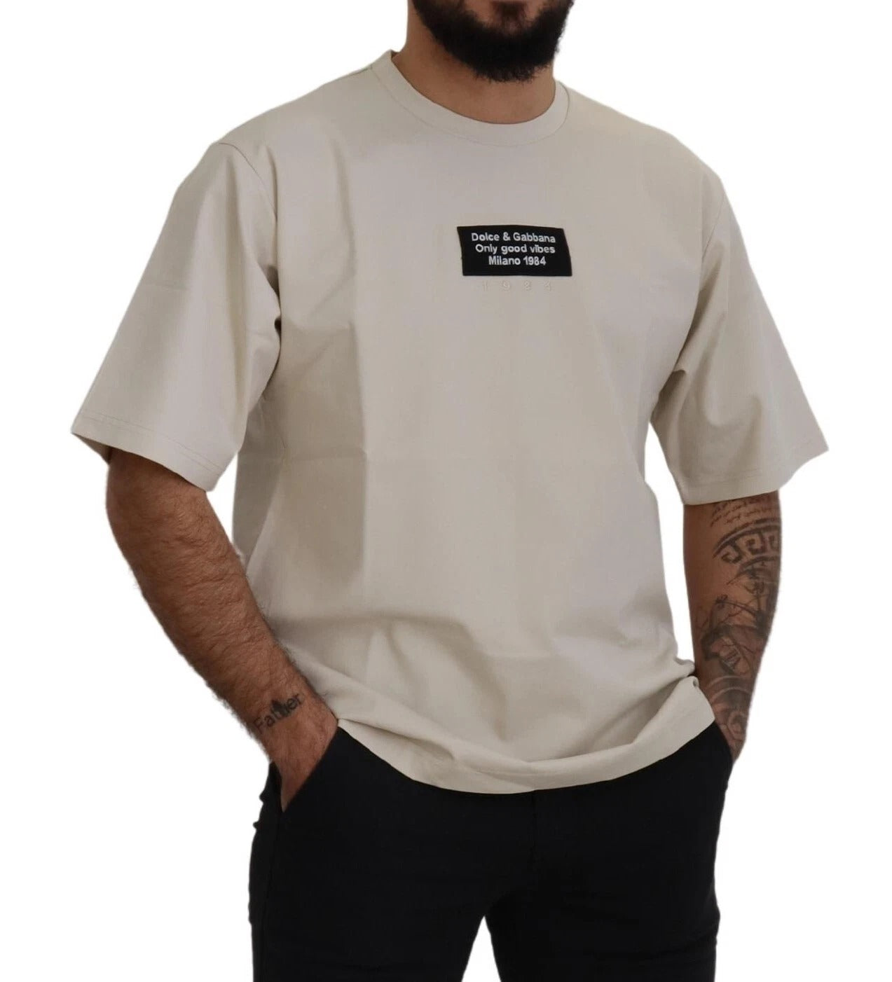 قميص دولتشي آند غابانا عاجي قطني مطبوع برقبة دائرية