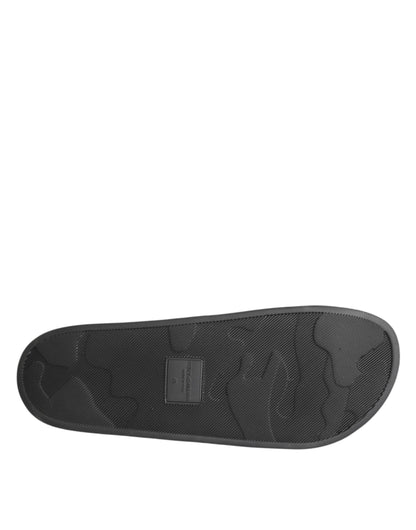 صندل دولتشي آند غابانا أسود من الجلد للشاطئ