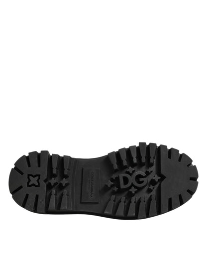 حذاء ديربي من الجلد الأسود مرصع بالجواهر والكريستالات من دولتشي آند غابانا