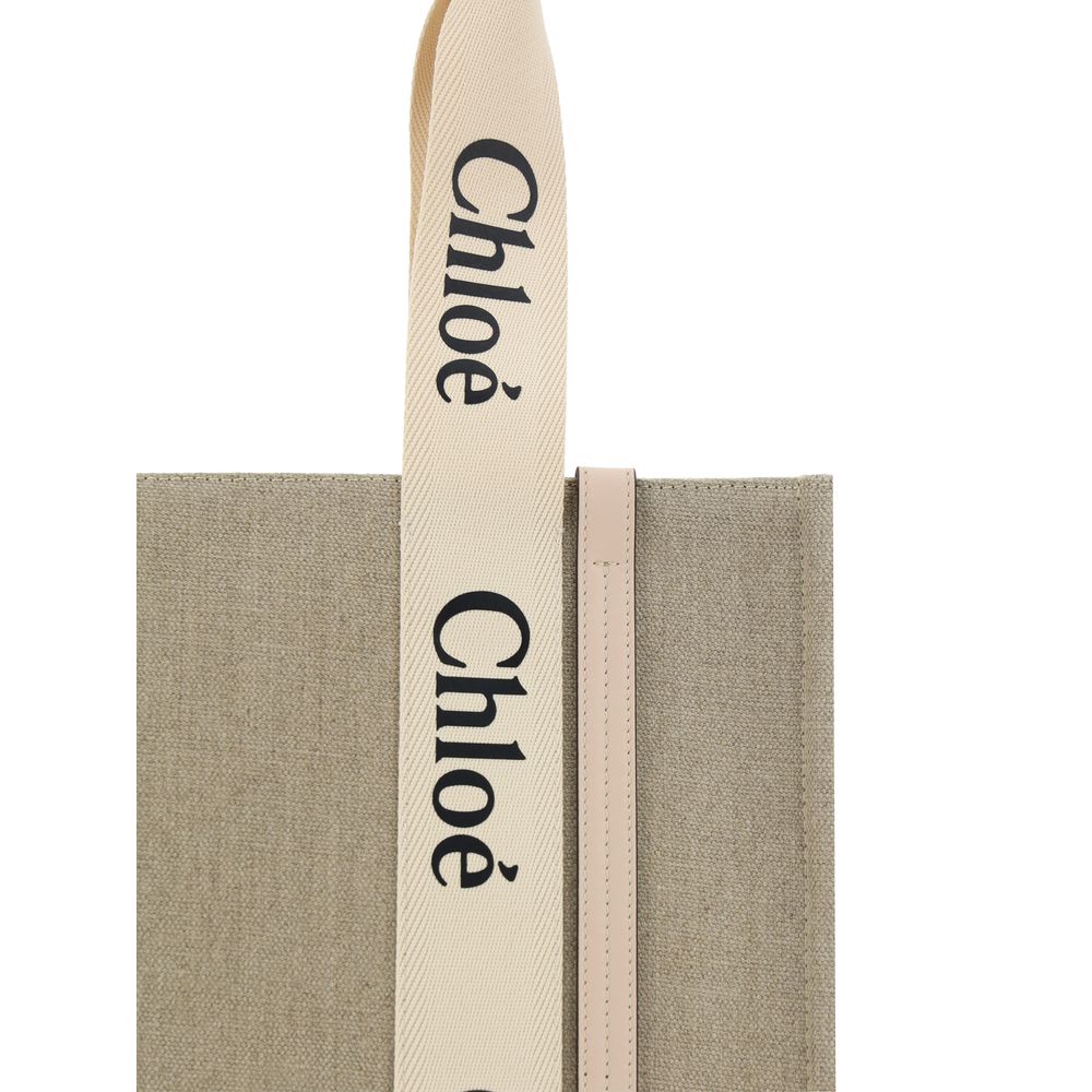 حقيبة كتف كلوي من الكتان البيج