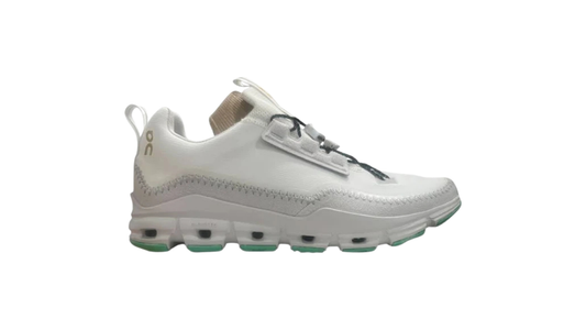 ON Cloudaway Undyed White/Parakeet